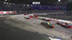 Sorpasso azzardato per Vandoorne