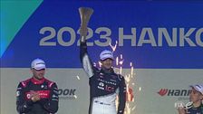 Il podio di Londra: festa per Dennis