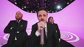 Fabio Rovazzi canta "Niente è per sempre"