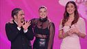 Emma canta  "Mezzo mondo"