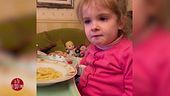 La dolcezza della piccola Rachele