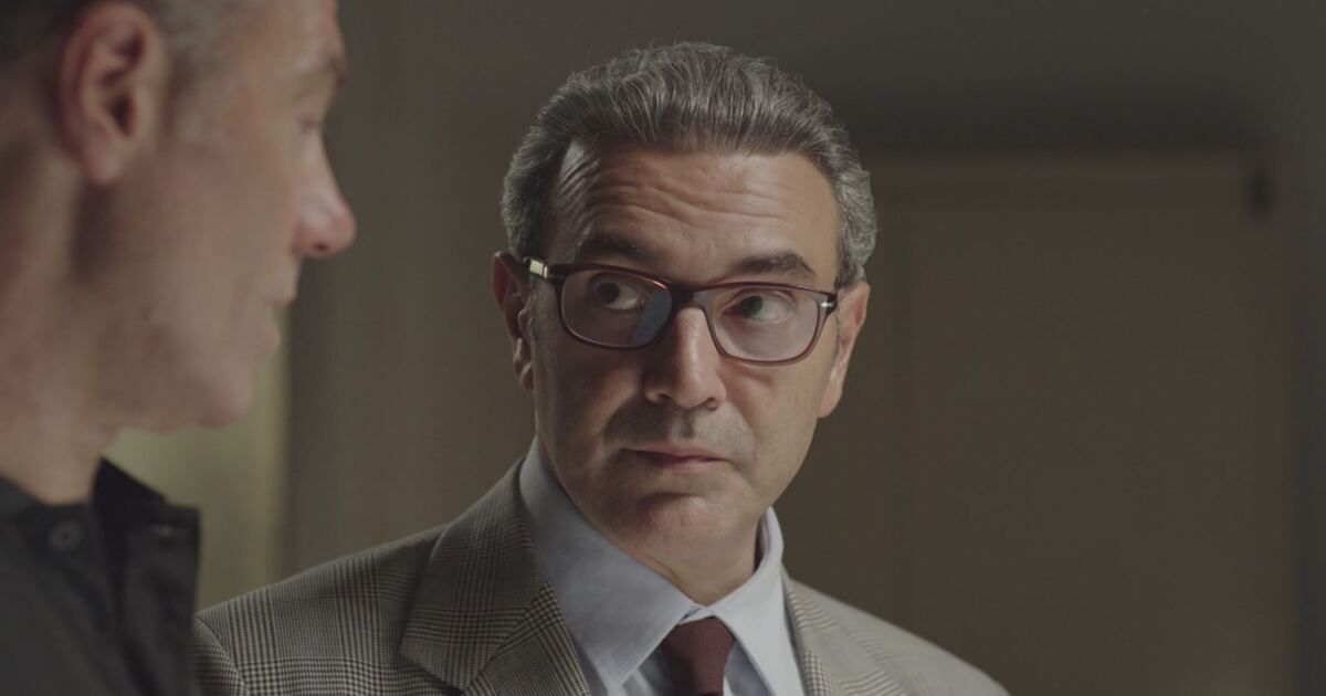 Storia di una famiglia perbene: Pt.2 | Cap.1 Video | Mediaset Infinity