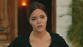 Zuleyha sgombra casa di Sermin