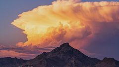 Ep. 1 - Vulcani di ghiaccio e laghi danzanti