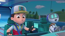 Big Truck Pups: i cuccioli salvano il ponte