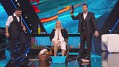 Michelle Hunziker e il look da nonna