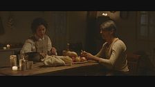 Trailer - Due donne al di la' della legge