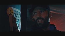Trailer - The beekeeper