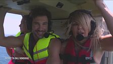 Il tuffo di Matilde Brandi, Artur Dainese, Francesca Bergesio ed Edoardo Stoppa
