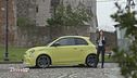 Alessia Ventura alla guida dell'ultima Abarth 500e
