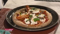 Pizza integrale della costiera Amalfitana e Lasagnetta al pesto con asparagi e caciotta