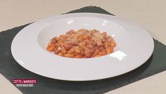 Paccheri, crema di friarielli, salsiccia di bra, nocciole e salsa di provola e Pisarei e fasò