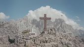 Il "Cristo pensante" giunge sul Monte Castellazzo