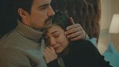 Mehdi consola Zeynep