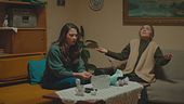 Zeynep si confida con Sakine
