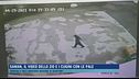 Saman, il video dello zio e i cugini con le pale