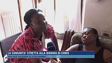 La comunità stretta alla mamma di Chris