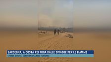Sardegna, a Costa Rei fuga dalle spiagge per le fiamme