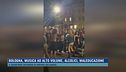 Bologna, musica ad alto volume, alcolici, maleducazione