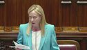 Giorgia Meloni sfida l'Europa