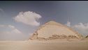 Ep. 2 - Dahshur - L'enigma della piramide maledetta