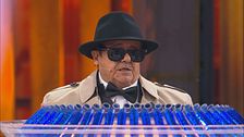 Giorgio sceglie l'agente segreto
