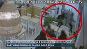 Napoli, irrompono in un pub e rubano l'albero di natale