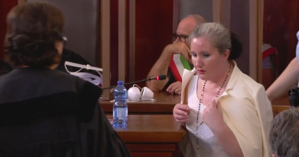 Mattino Cinque: Caso Pifferi, Alessia può evitare l'ergastolo? Novità da Altavilla e tradimenti reali Video | Mediaset Infinity