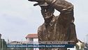 Padova, la statua dell'alpino con fucile divide