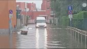 Maltempo Milano, quartiere Ponte Lambro allagato
