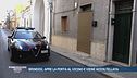 Brindisi, apre la porta al vicino e viene accoltellata