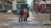 Nubifragio a Milano, esondato il Seveso: città paralizzata