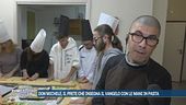 Don Michele, il prete che insegna il vangelo con le mani in pasta