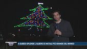A Gubbio splende l'albero di Natale più grande del mondo