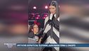 Spettatore distratto dal telefonino: Laura Pausini ferma il concerto