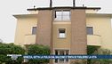 Venezia, getta la figlia dal balcone e tenta di togliersi la vita