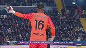 Cori razzisti allo stadio, il portiere del Milan lascia il campo