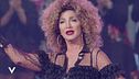 Marcella Bella canta il suo nuovo singolo "Tacchi a spillo"