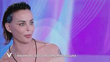 Nina Moric: "Oggi un uomo mi perseguita"