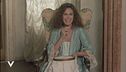 Corinne Clery: ritratto di donna