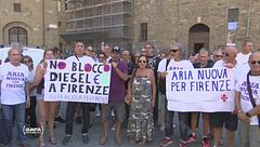 Proteste per i divieti di circolazione a Firenze