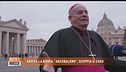 Arriva la Bibbia "arcobaleno", scoppia il caso