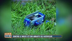 Contro le multe c'è chi abbatte gli autovelox