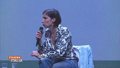 Elly Schlein su Giorgia Meloni: "Parole pericolose"