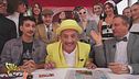 Fiorello fuorionda, con buon compleanno a Striscia la notizia