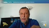 Luca Casarini, i migranti e il Tapiro d'oro