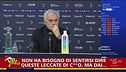 Leccate, scivoloni e lingue snodate a "Striscia lo striscione"