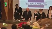 Chi ha levato la sedia a Vincenzo De Luca?