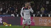 Il Genoa fa gol e a Salerno piovono snack al cioccolato