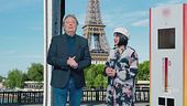 Parigi, abbracci e distributori